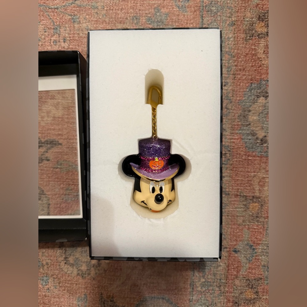 Disney X Baublebar Mickey Mouse 3D Head Halloween Purple Hat Bag Charm/KeyChain - Picture 3 of 10